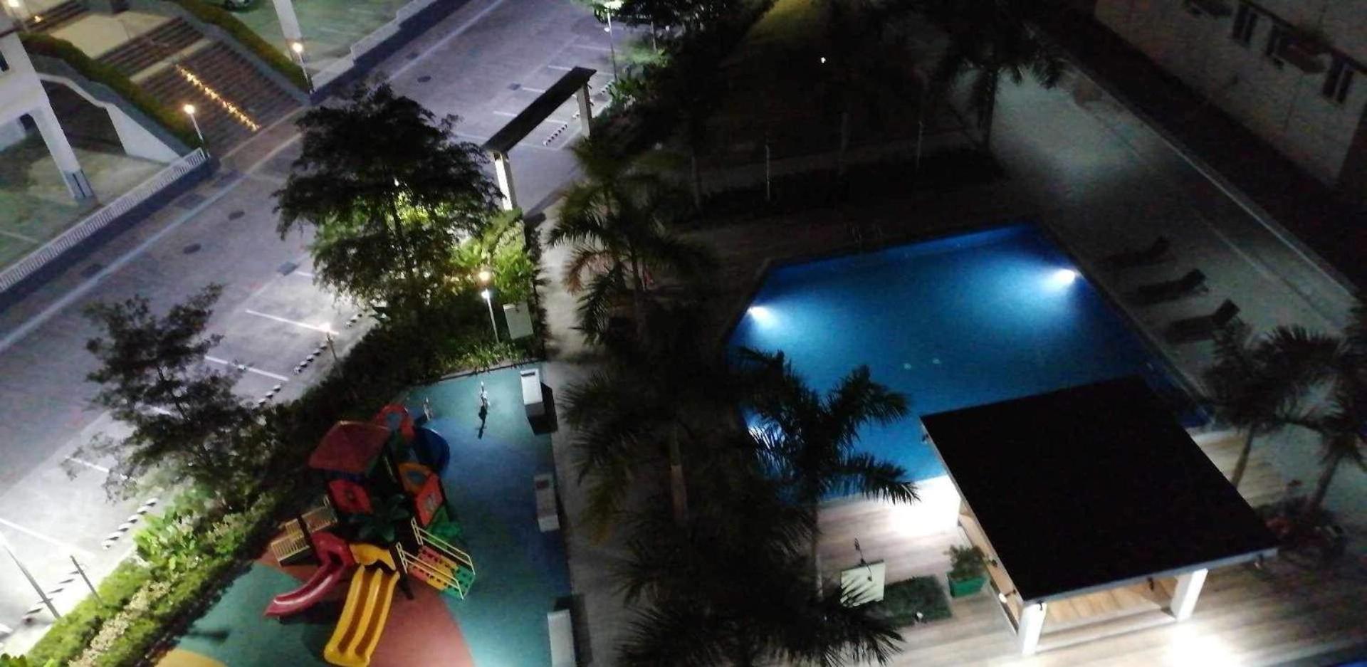 J & F Homestay - Cavite, Philippines Trece Martires Экстерьер фото